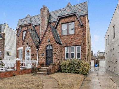 205-22 112th Avenue, Saint Albans, NY, 11412