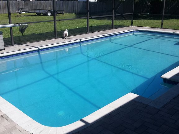 3rd image of 1316 White Oak Ln