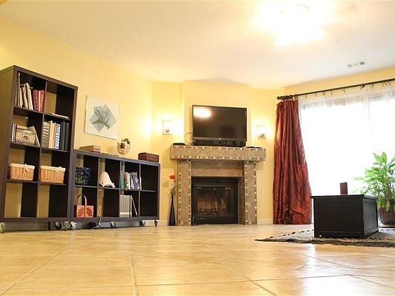 5th image of 3833 Montgomery Blvd NE APT 524