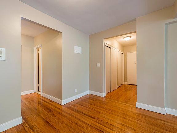 4th image of 1133 Midland Ave APT 2E
