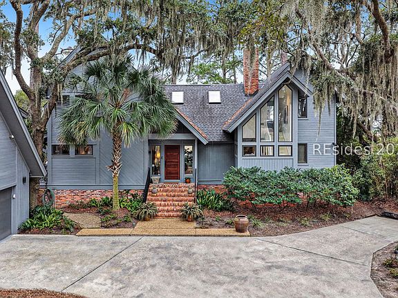 2nd image of 13 Nautilas Rd