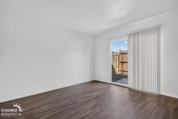 2209 W Belmont Ave #5 — Photo 9