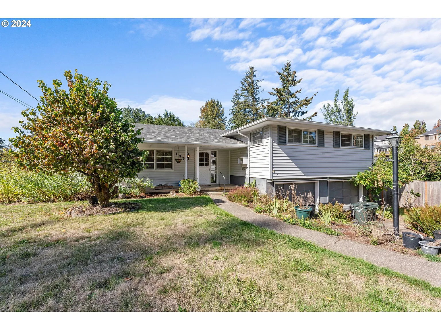135 NW 90th Ave photo 1