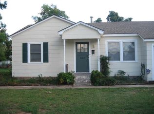 104 E 11th St, Edmond, OK 73034
