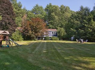10 Lowell Dr, Stow, MA 01775