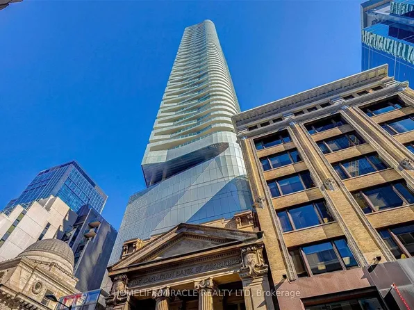 197 Yonge St #3409, Toronto, ON M5B 0C1