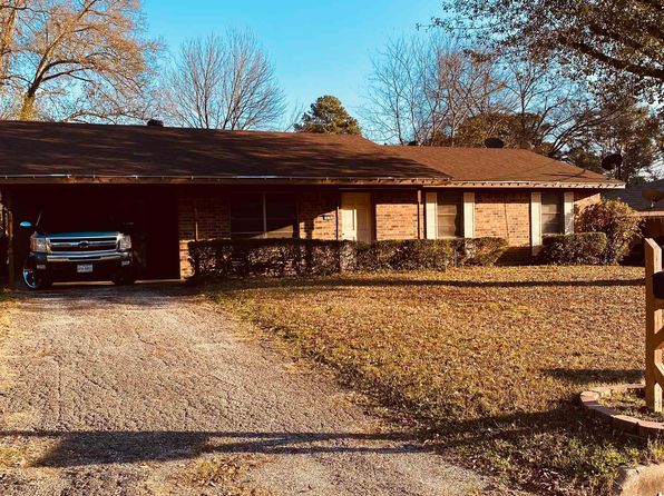 In Pine Tree Isd Longview Real Estate 13 Homes For Sale Zillow