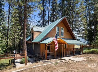 79 Rainbow Rdg, Garden Valley, ID 83622