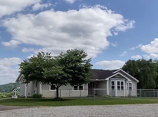 257 Mud Ln, Newport, OH 45768