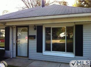 3986 Westpoint St, Dearborn Heights, MI 48125