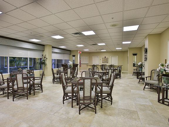 5th image of 4 Oceans West Blvd APT 101C