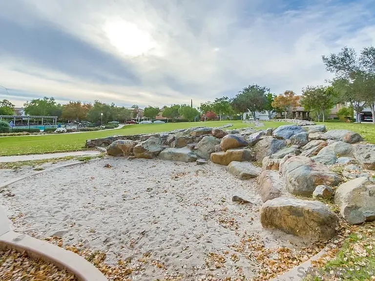 15562 Bristol Ridge Ter — Photo 62