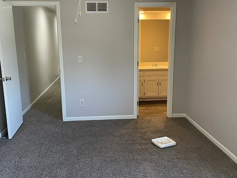 5623 NW 66th Ter #5623 — Photo 19