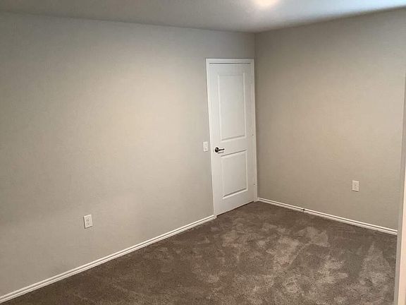4th image of 4501 Meadowland Pl