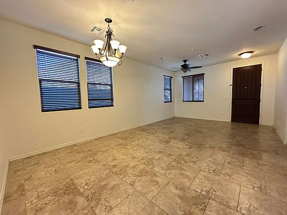 4th image of 5537 W Desert Hollow Dr