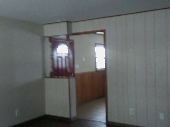3rd image of 6635 Missouri Ave