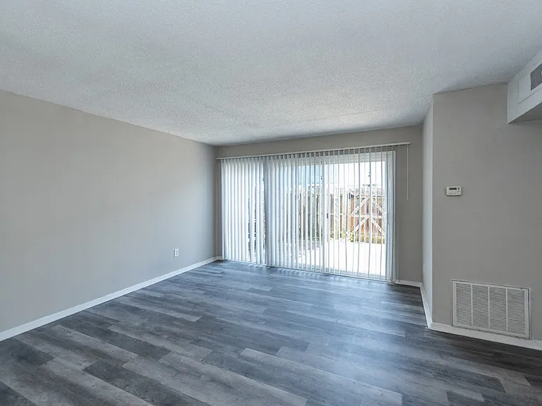 Hilton Village Townhomes — Photo 8