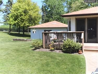 2nd image of 7426 Meadow Ln