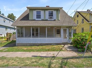 55 Mark St, Milford, CT 06460