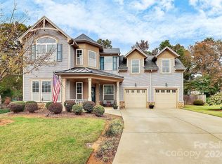 2012 Wade Hampton Cir, Belmont, NC 28012