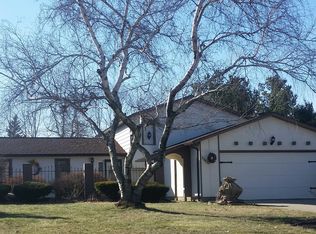 5406 Nantucket Dr, Lorain, OH 44053