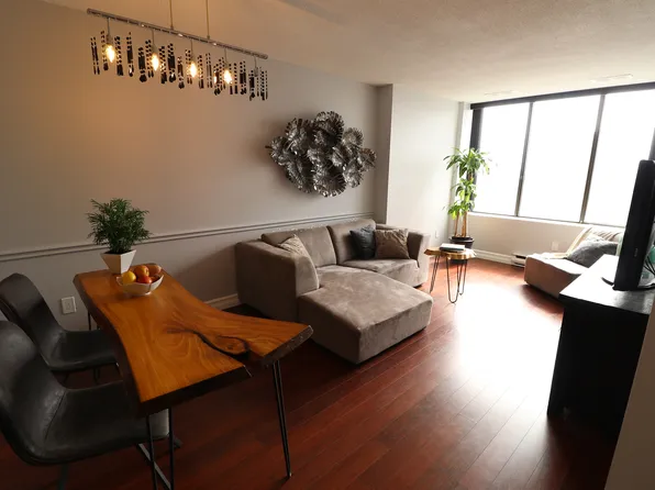 389 Dundas St, London, ON N6B 3L5