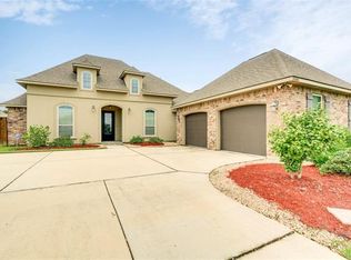 20180 Crystal Lake Dr, Hammond, LA 70403