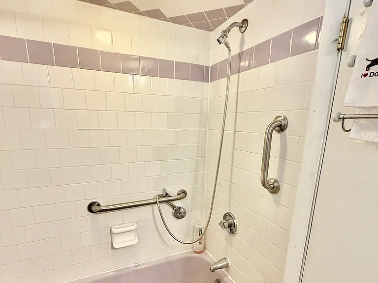 30 Harrington St #1 — Photo 12
