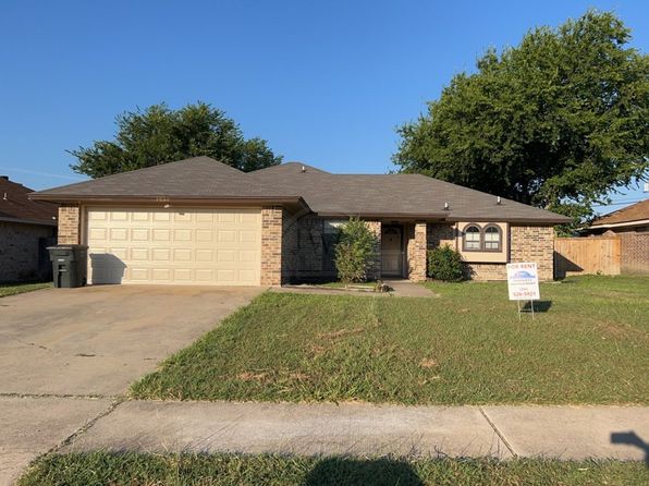 3820 Water Oak Dr