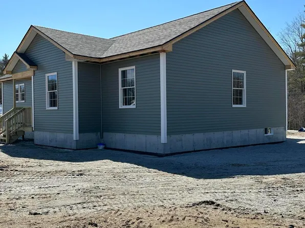 1 Emma's Way, Limerick, ME 04048