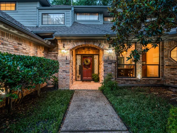 1806 Lakeshore Ct, McKinney, TX 75072