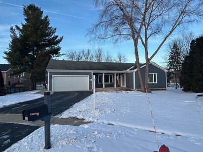 155 Lee Ann Ln, Woodstock, IL, 60098