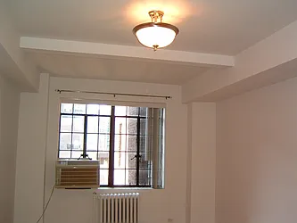 Rented by Toshiko Takahara, Lreb