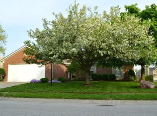 12533 Trophy Dr, Fishers, IN 46038