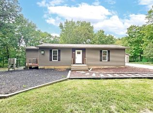 40 Horsehead Rd, Grottoes, VA 24441