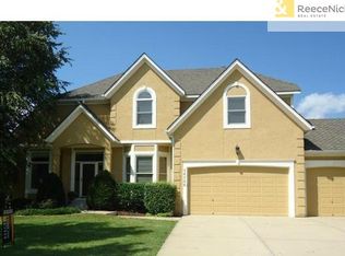 14208 Bond St, Overland Park, KS 66221