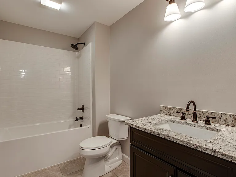 217 Kenneth St — Photo 22