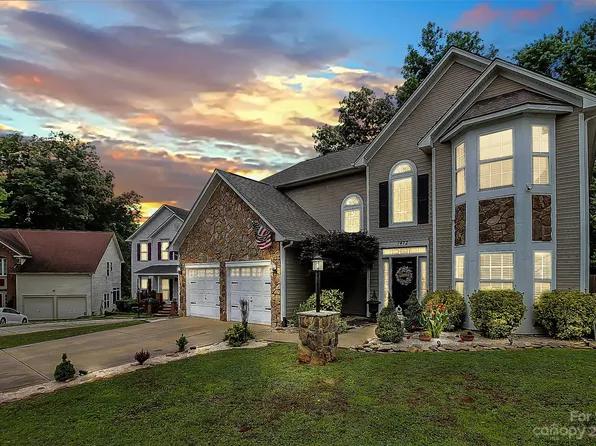 7412 Wapiti Ct, Charlotte, NC 28273