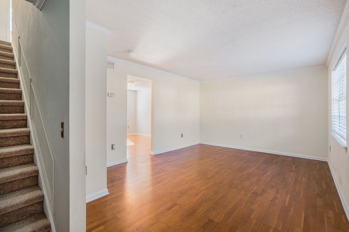 next background image