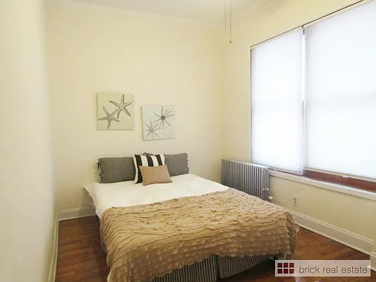 Rented by Brick Real Estate | media 25