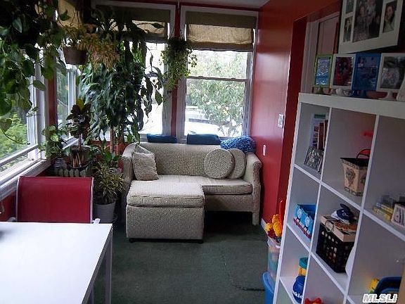 3rd image of 1379 Broadway APT A21