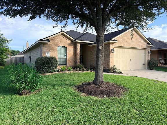 3rd image of 1807 Emerson Ridge Dr