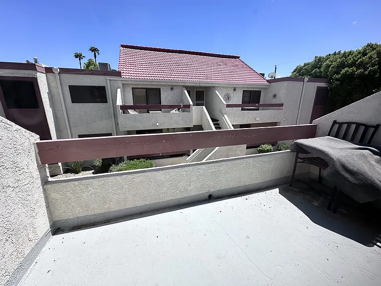 441 Moser Ave #B8 — Photo 5