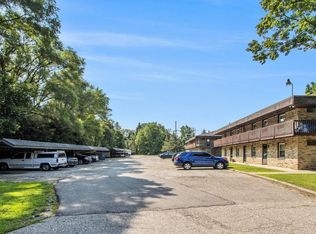 1834 Sunnyside Dr APT 3, Kalamazoo, MI