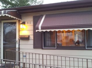 812 Dartmouth Ave, Matteson, IL 60443