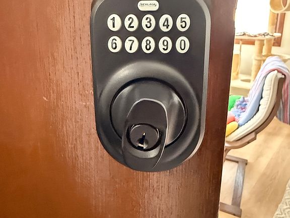 keypad deadbolt