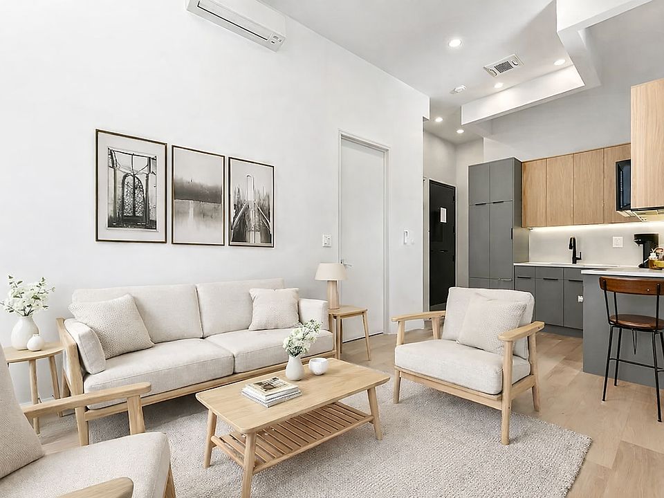 1st image of 423 Court St #Townhouse