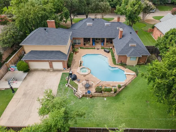 4721 Bobbitt Dr, Dallas, TX 75229