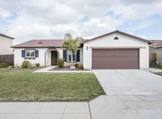 6726 E Orleans Ave, Fresno, CA 93727