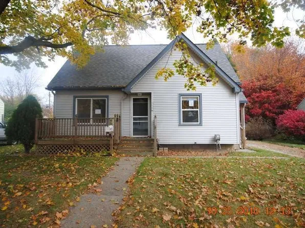 505 Herrick Park Dr, Tecumseh, MI 49286